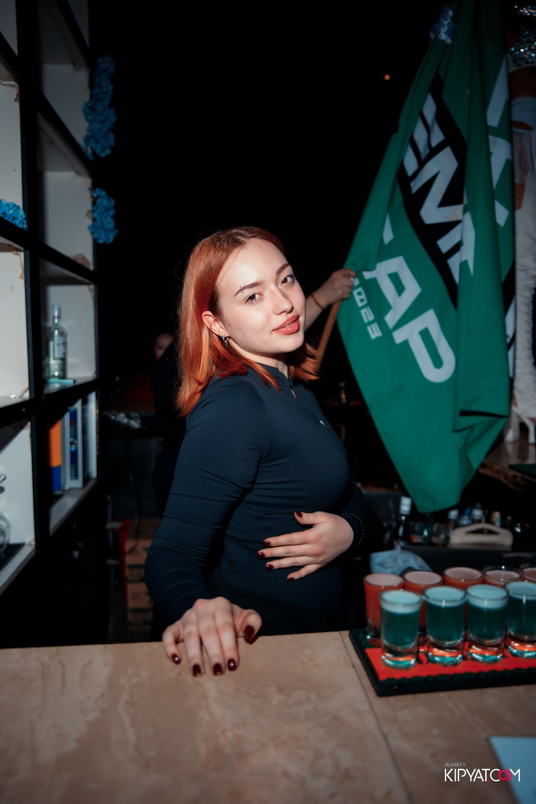 UYAT EMES BAR. КИПЯТКОМ АЛМАТЫ!