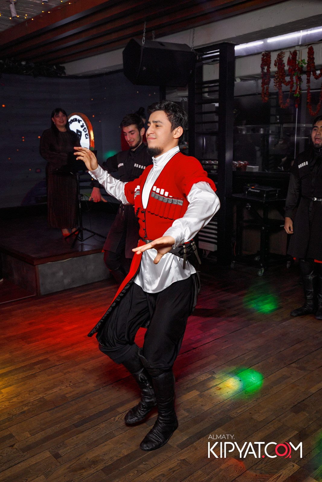 ВАХТАНГУРИ. КИПЯТКОМ АЛМАТЫ!