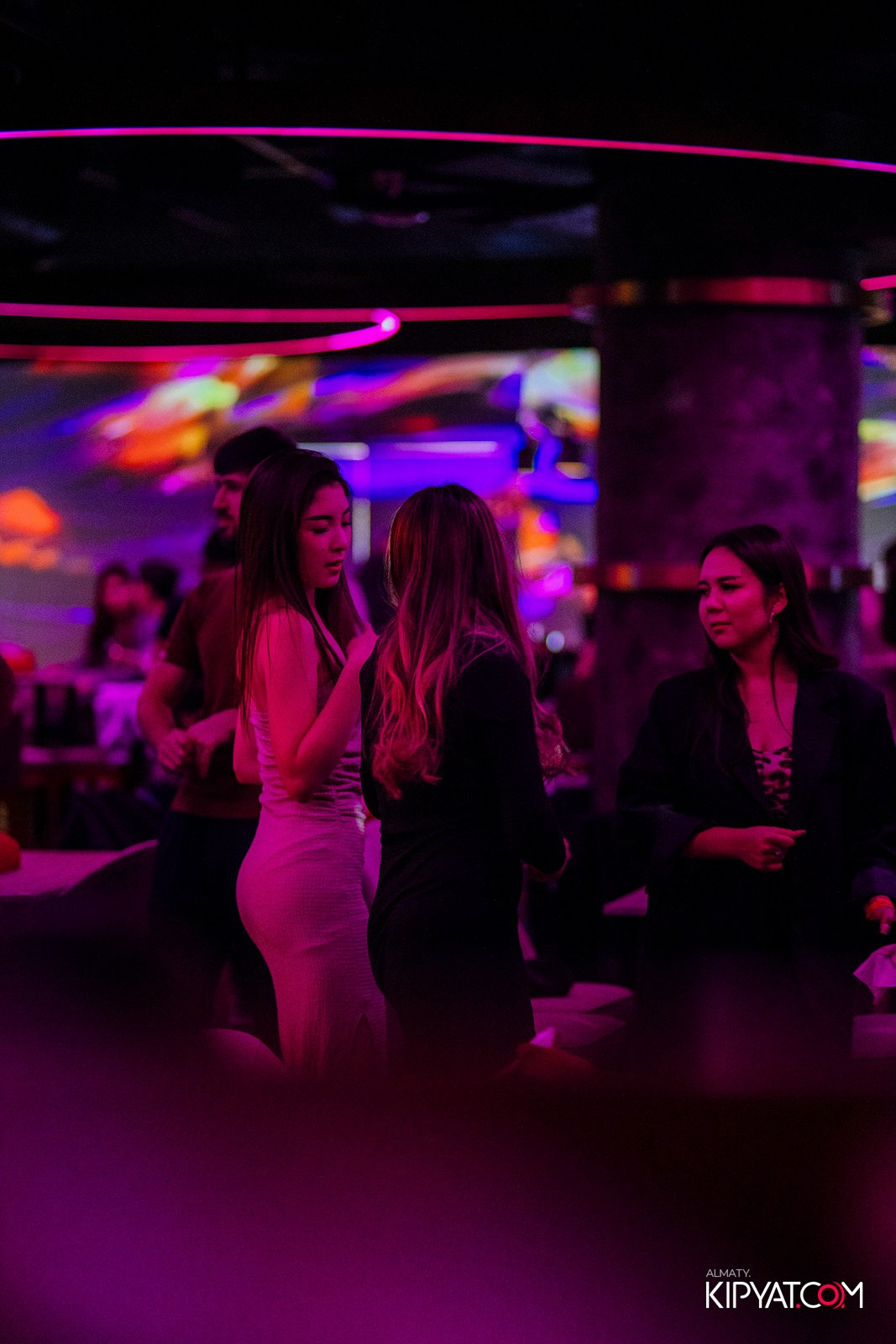 EVENT BAR. КИПЯТКОМ АЛМАТЫ!