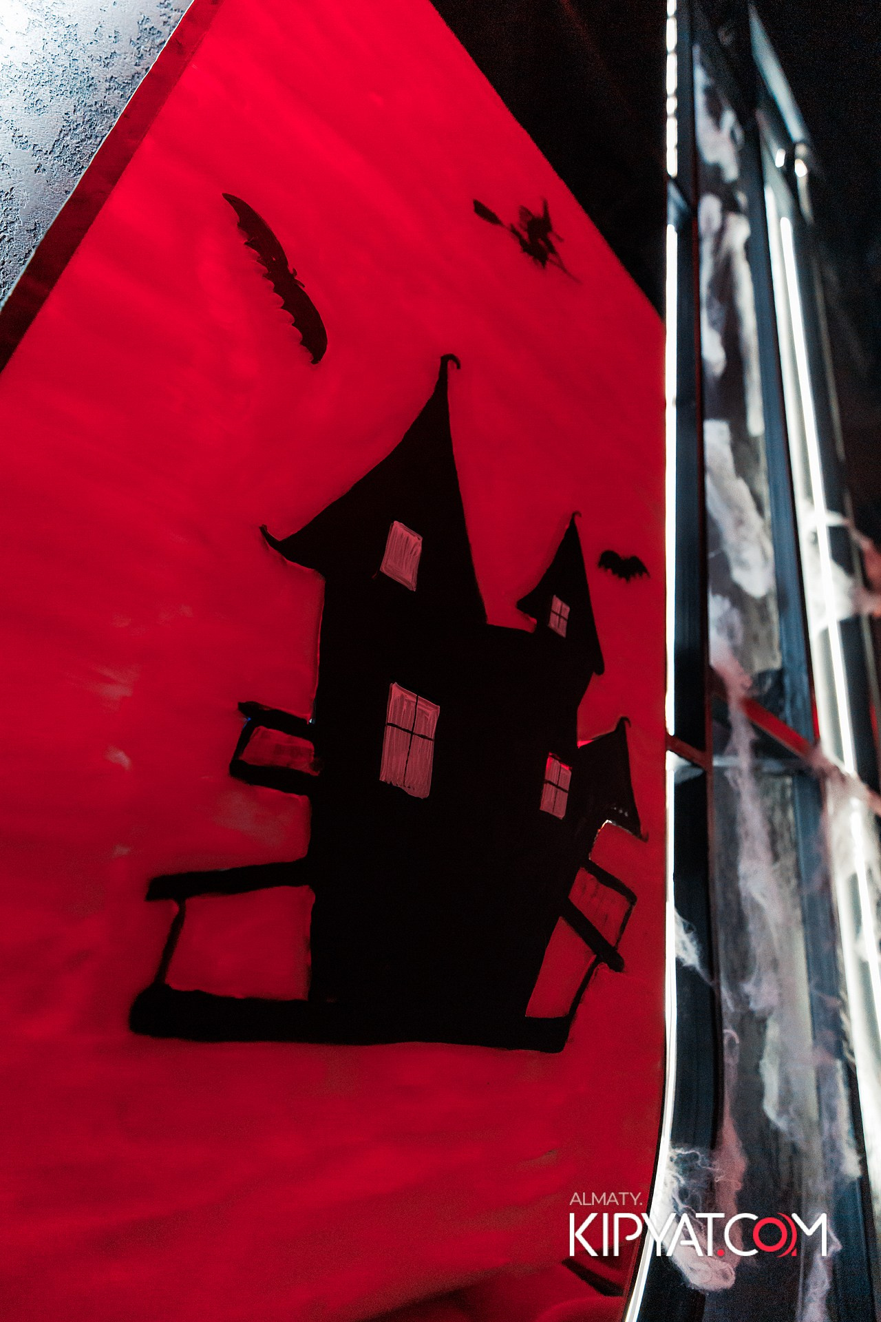 FRIENDS BAR & TERRACE. КИПЯТКОМ АЛМАТЫ! Фотосъемка мероприятий в Алматы