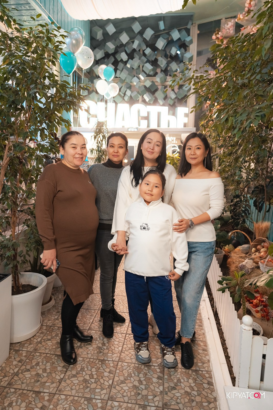 9 ЛЕТ ДОМ-РЕСТОРАНУ СЧАСТЬЕ. КИПЯТКОМ АЛМАТЫ!