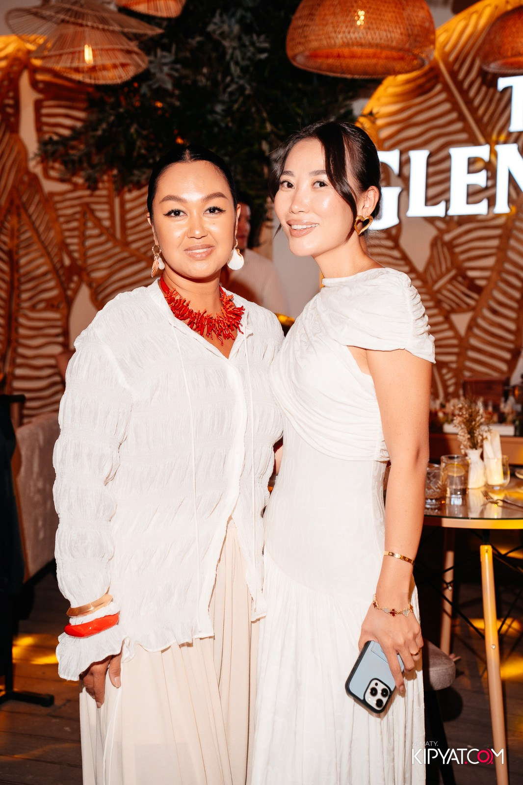 MOOD KARAOKE & TERRACE. КИПЯТКОМ АЛМАТЫ!