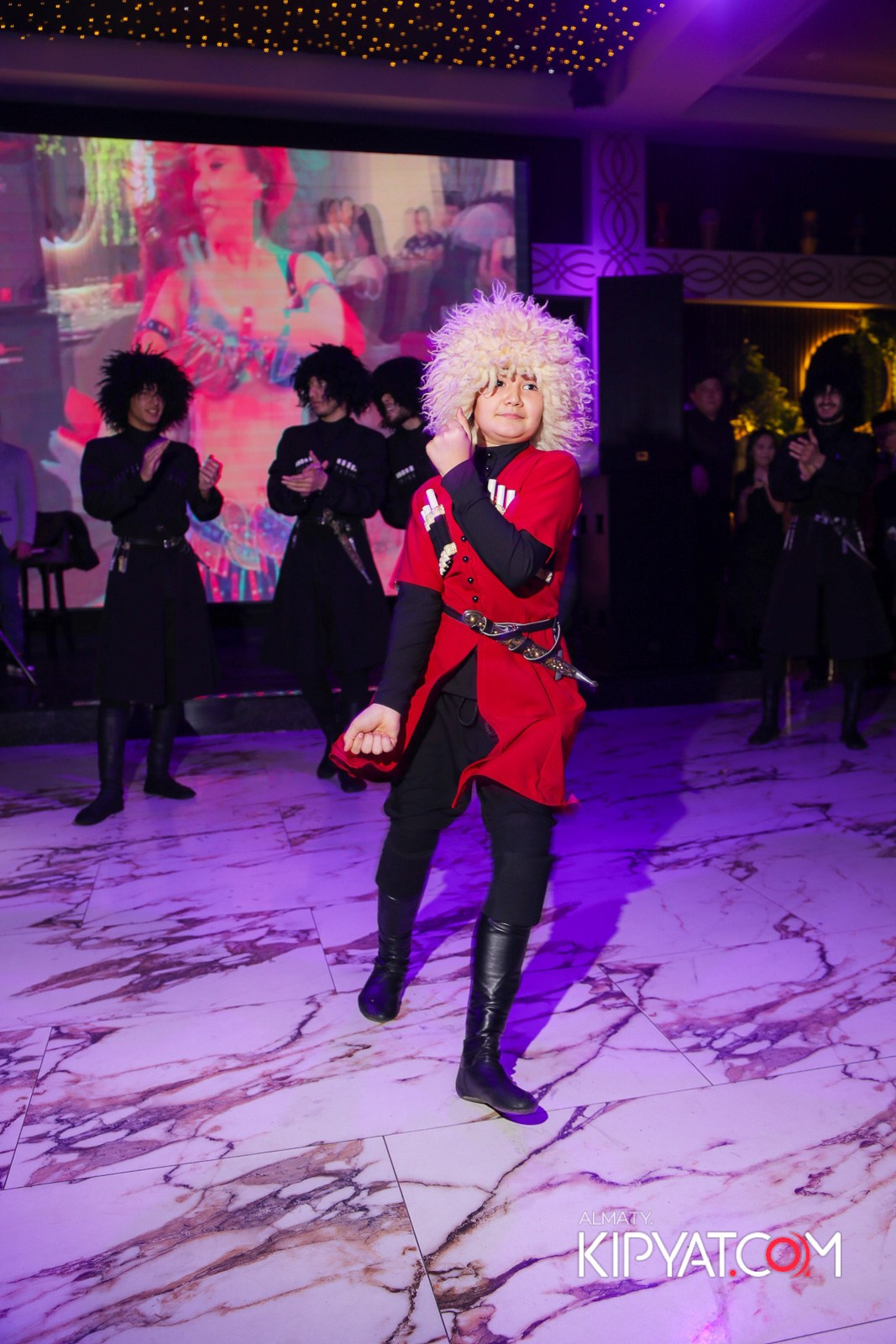 РЕСТОРАН РАХАТ. КИПЯТКОМ АЛМАТЫ!