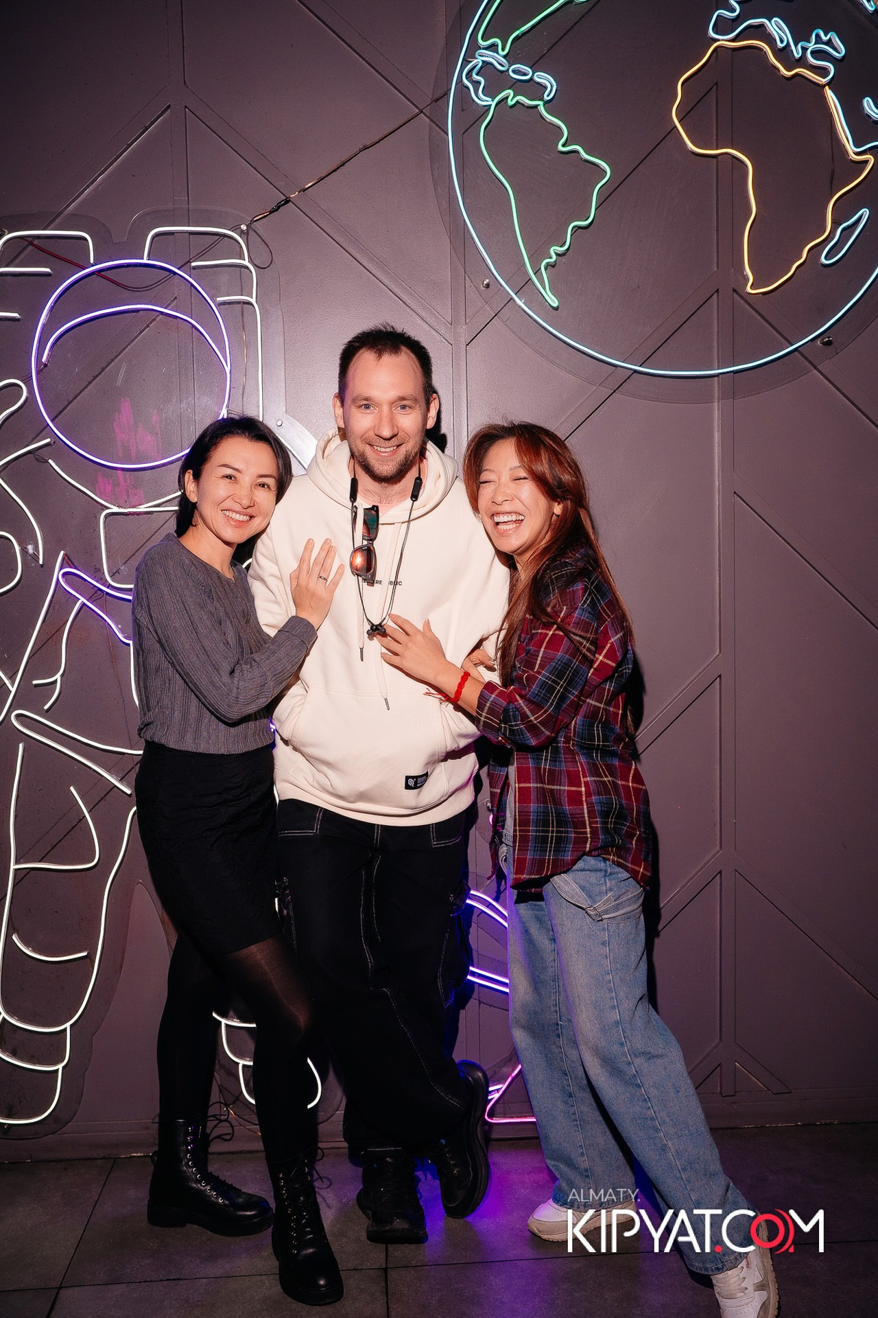 VICE CITY. КИПЯТКОМ АЛМАТЫ! Фотосъемка мероприятий в Алматы