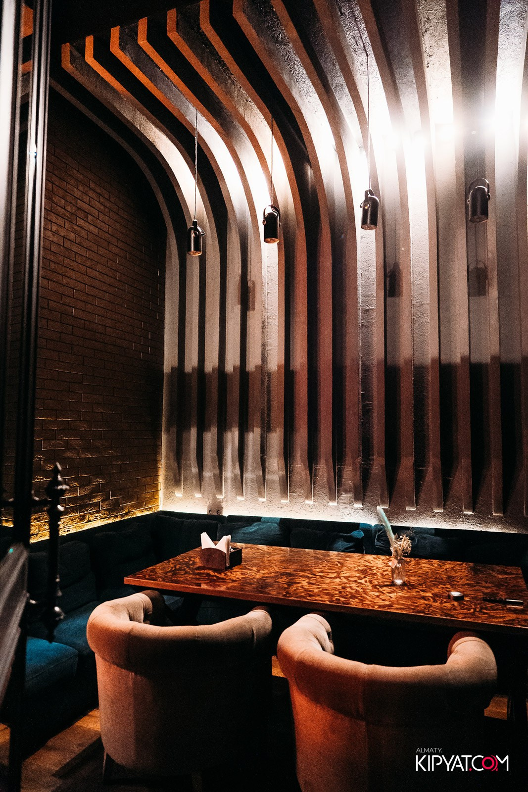 THE ESTATE КАРАОКЕ 1 ГОД. КИПЯТКОМ АЛМАТЫ!