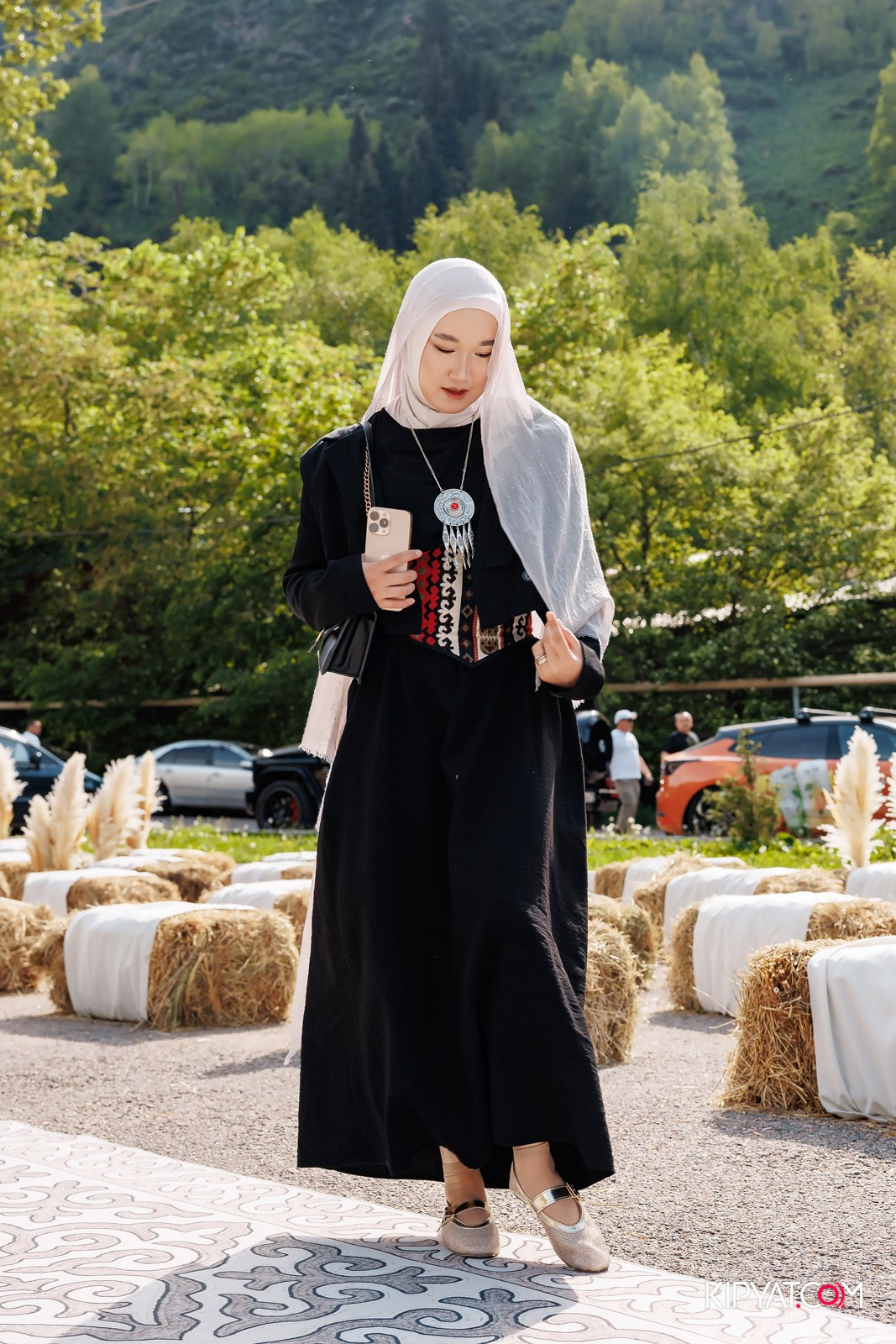 KANG REN TANG. КИПЯТКОМ АЛМАТЫ!