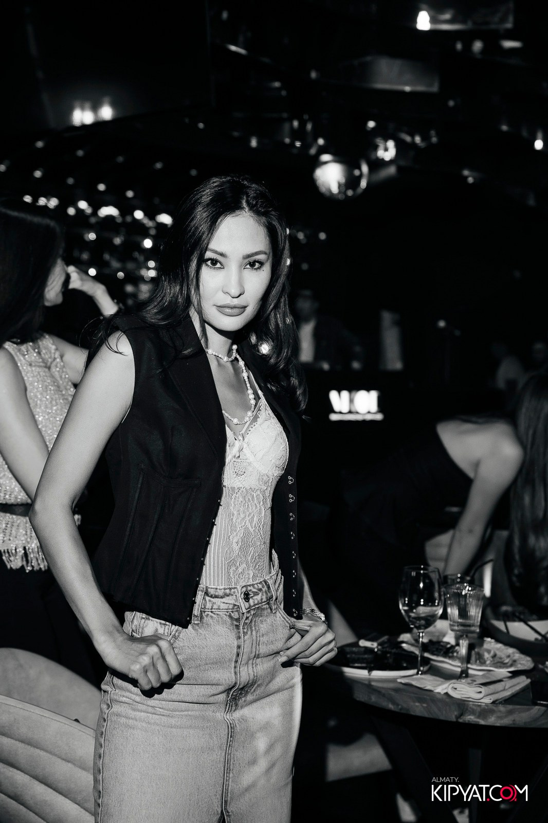 KARAOKE BATTLE В MOOD KARAOKE & TERRACE. КИПЯТКОМ АЛМАТЫ!