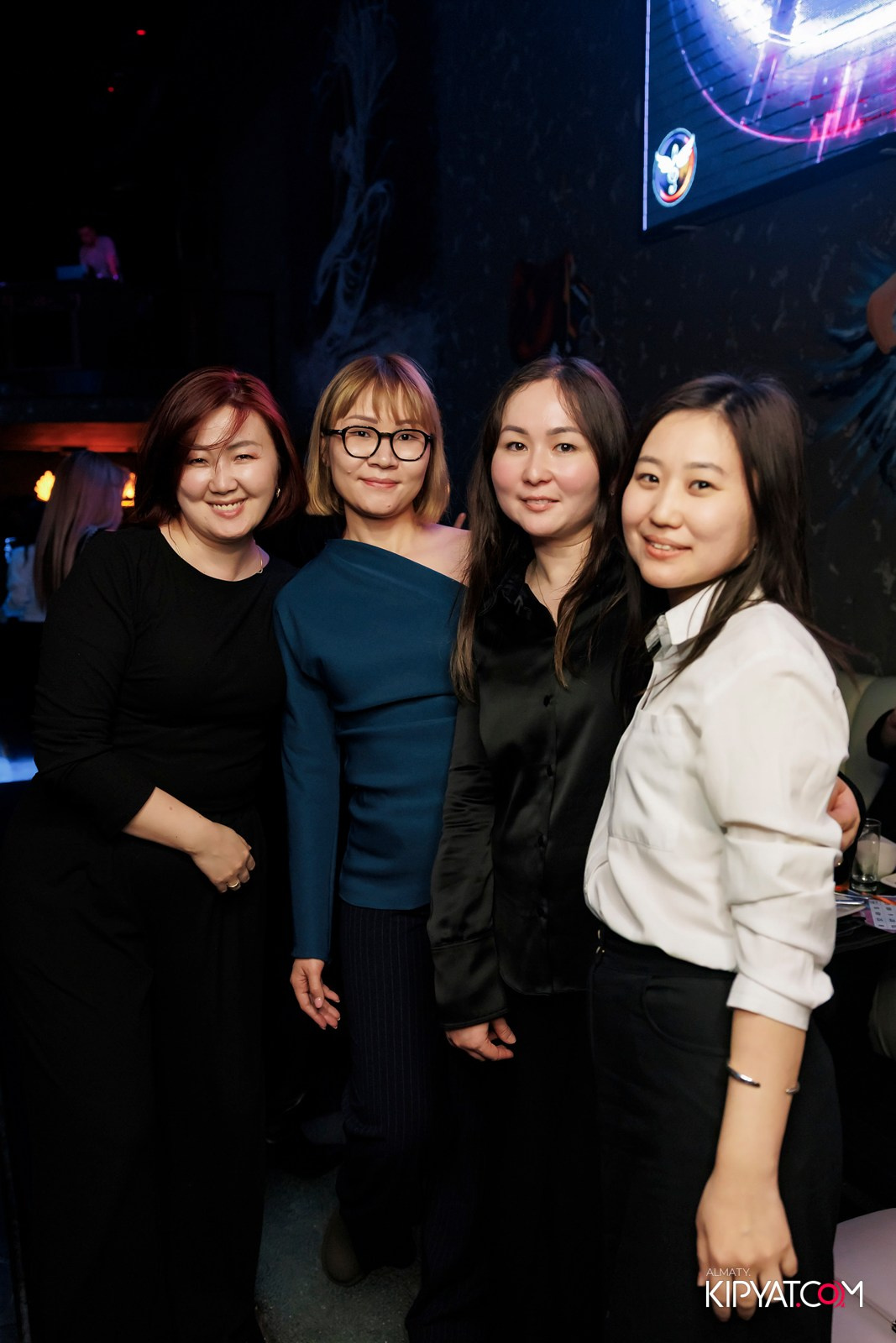 МУЗЫКАЛЬНОЕ ЛОТО В HIT RETRO. КИПЯТКОМ АЛМАТЫ! Фотосъемка мероприятий в Алматы