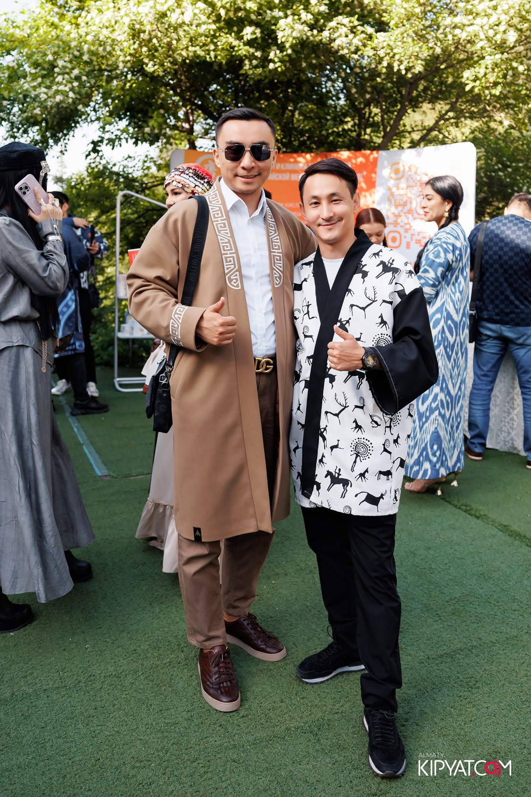 KANG REN TANG. КИПЯТКОМ АЛМАТЫ!