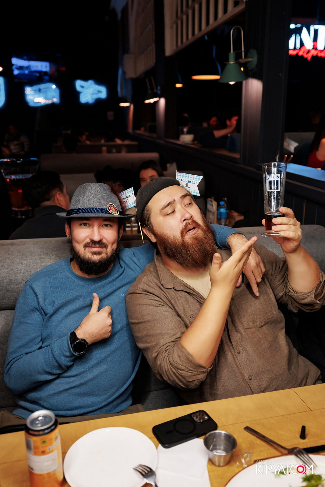 OKTOBERFEST — ПИНТА ADK. КИПЯТКОМ АЛМАТЫ!