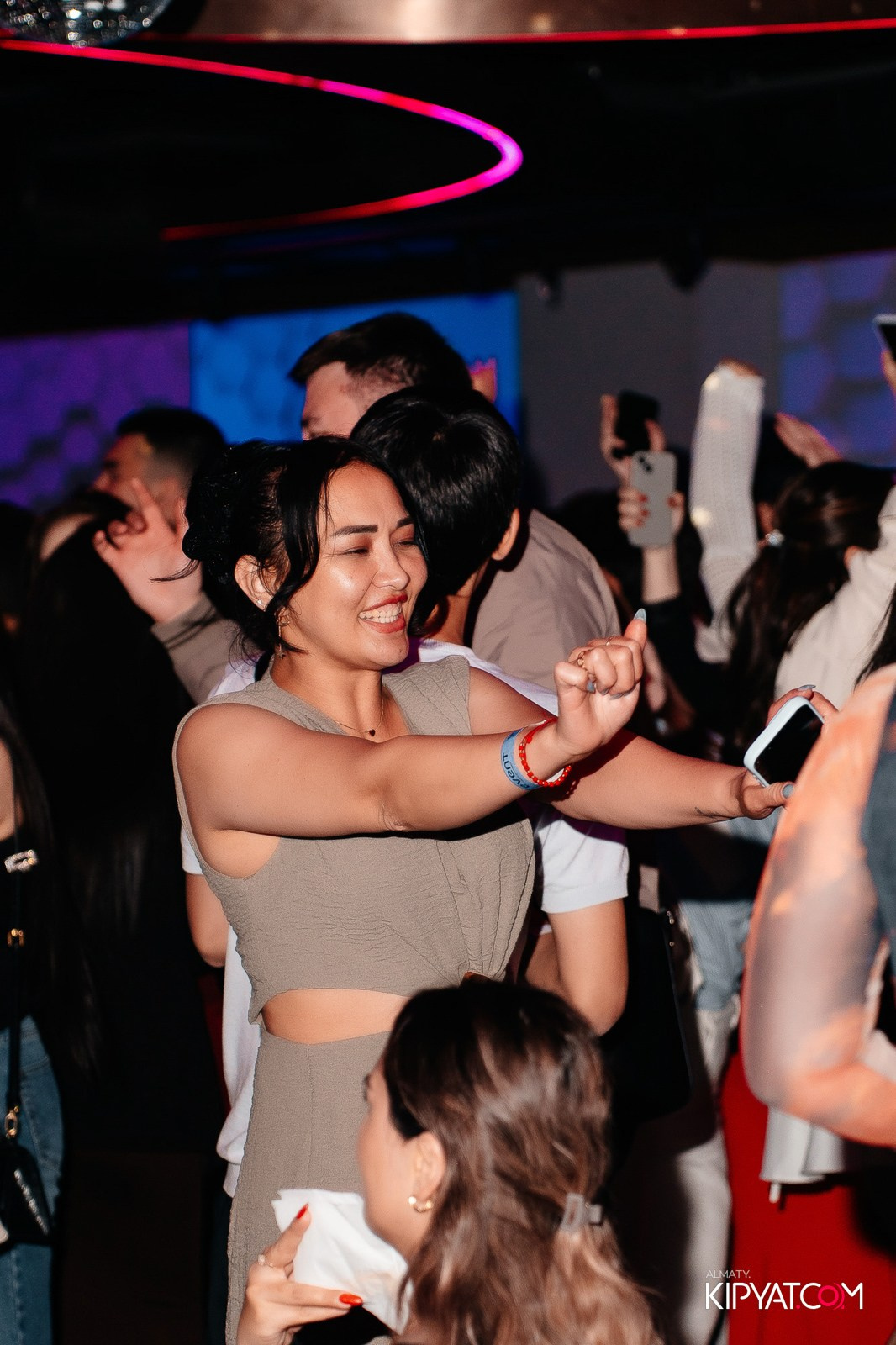 EVENT BAR. КИПЯТКОМ АЛМАТЫ!