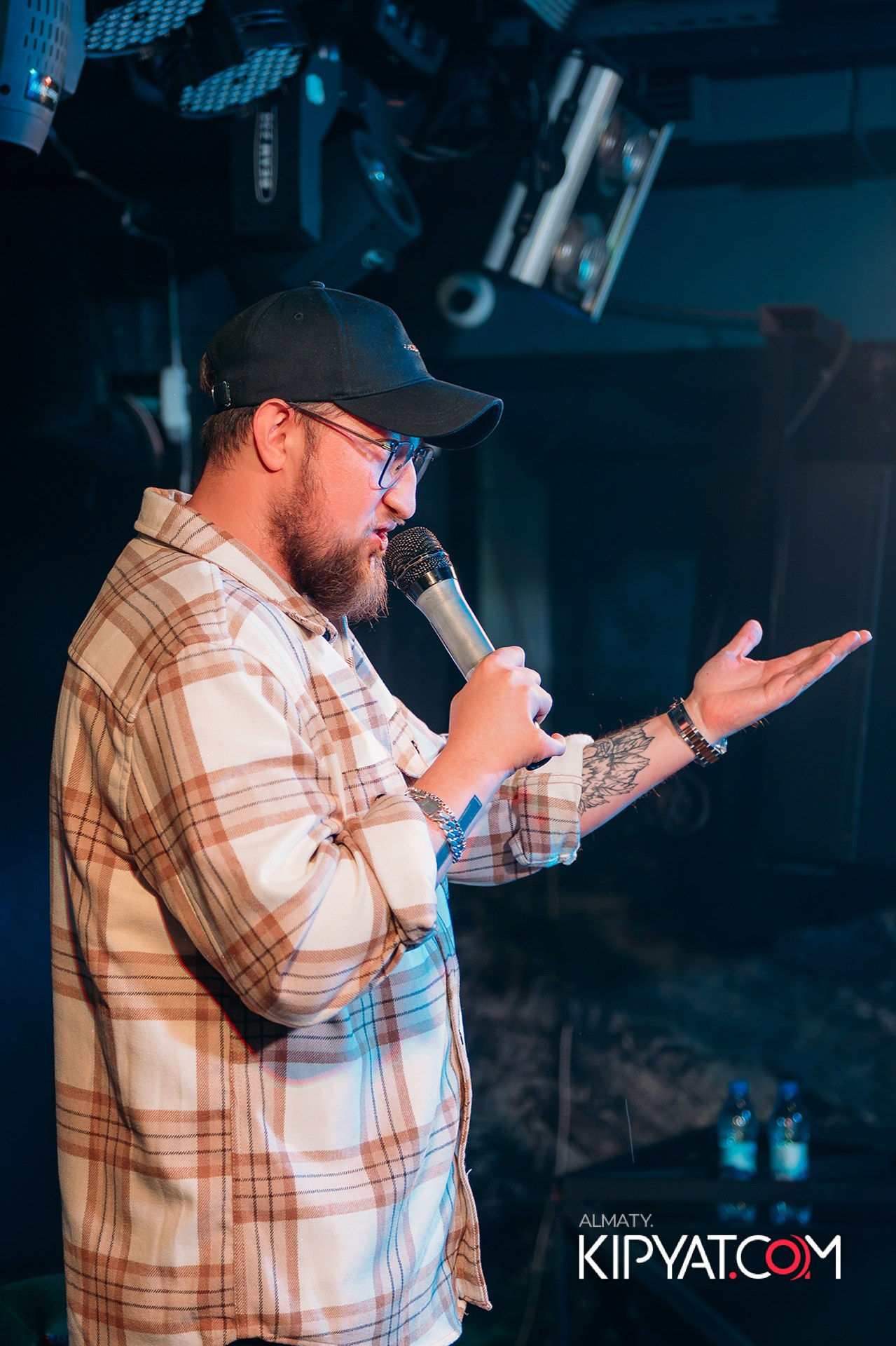 СОЛЬНЫЙ STAND UP КОНЦЕРТ АЛЕКСАНДРА МЕРКУЛЯ. КИПЯТКОМ АЛМАТЫ!