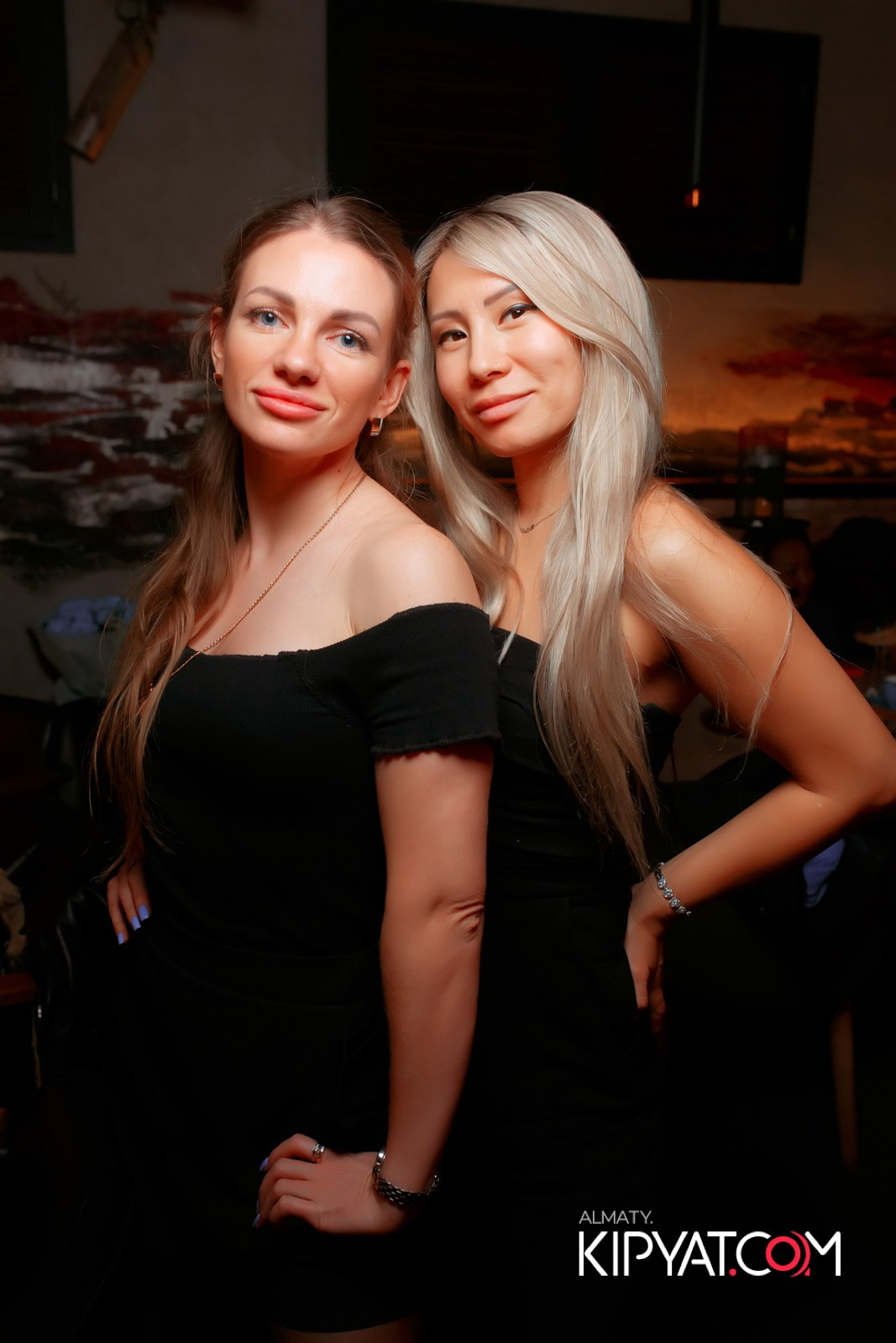 SPACE LOUNGE BAR. КИПЯТКОМ АЛМАТЫ!