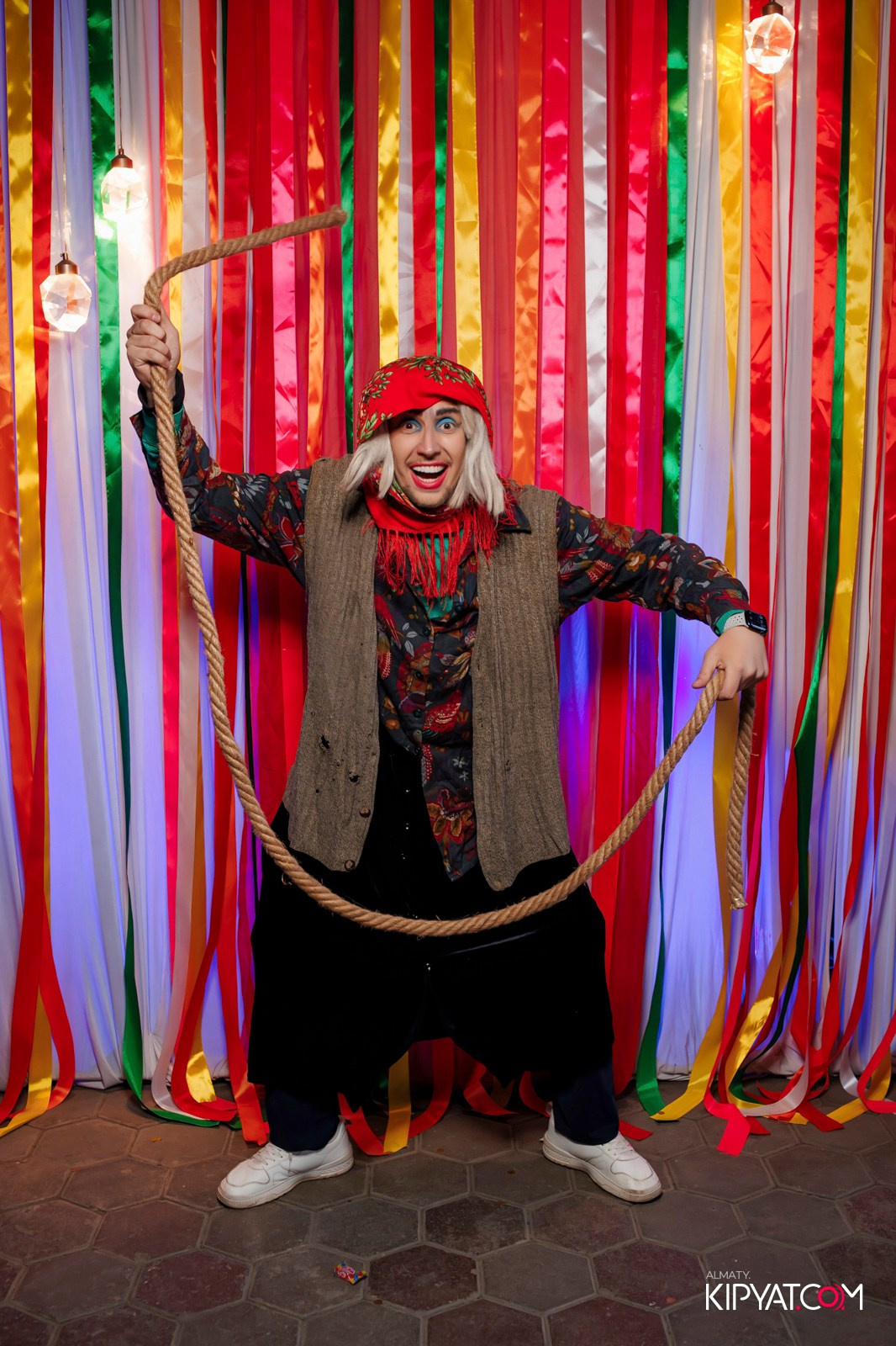 МАСЛЕНИЦА В THE WALL STREET KARAOKE. КИПЯТКОМ АЛМАТЫ! Фотосъемка мероприятий в Алматы