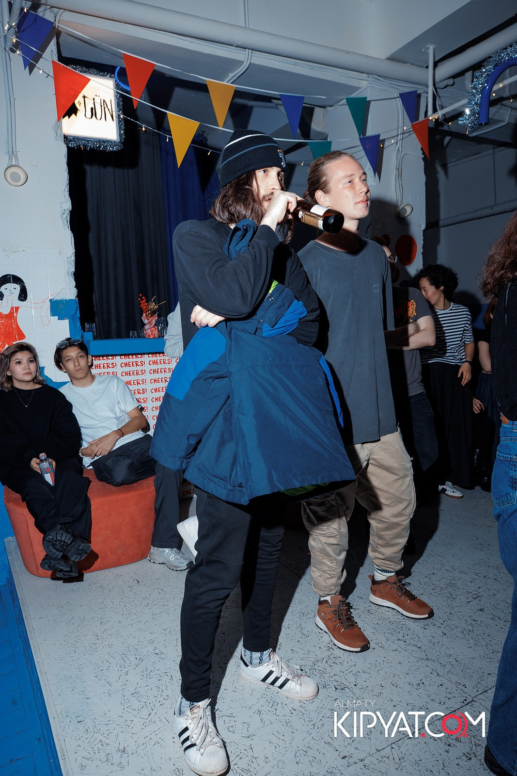 КОНЦЕРТ ГРУППЫ SARY В АЛМАТЫ. КИПЯТКОМ АЛМАТЫ!