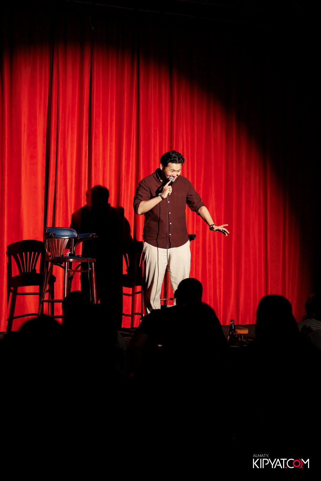 STAND UP КОНЦЕРТ АЛЕКСАНДРА МЕРКУЛЬ. КИПЯТКОМ АЛМАТЫ! Фотосъемка мероприятий в Алматы