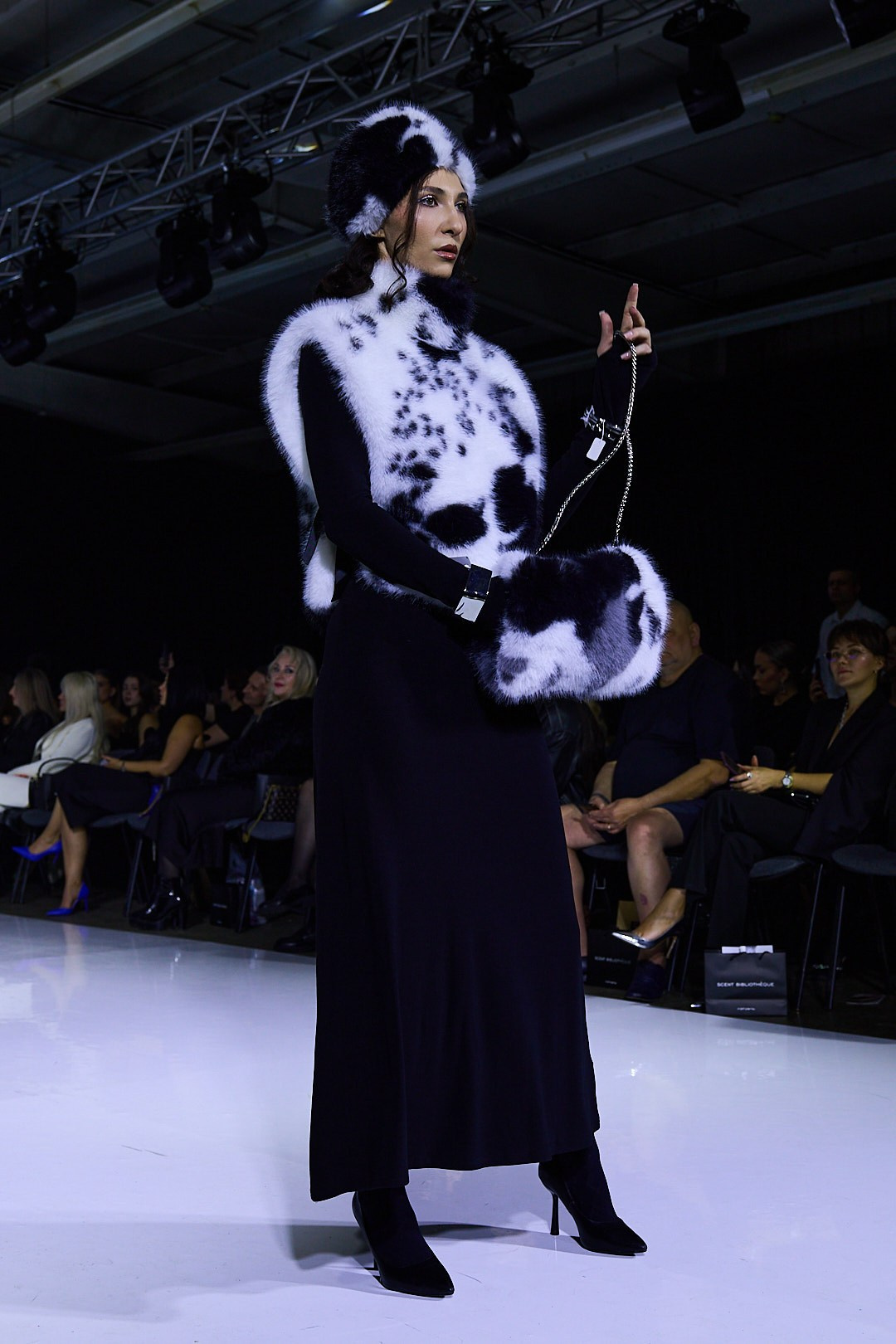 Q&J Fashion Fest 2025. Репортажный фотограф в Иркутске — Ярослав Ковалёв