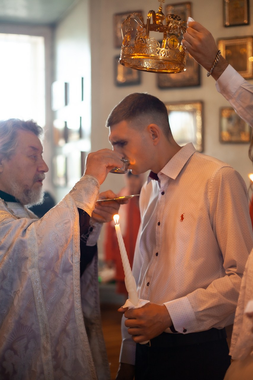 Таинство венчания Анастасии и Николая. Портретный, семейный, свадебный фотограф в Брянске Маргарита Василькова