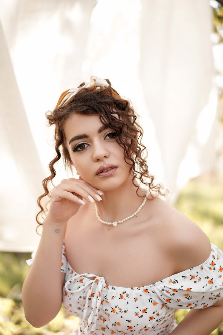 Девушка с лимонами. Свадебный фотограф в Ростове-на-Дону. Таинство Крещения и Венчания, семейные фотосессии. Алёна Чёботова