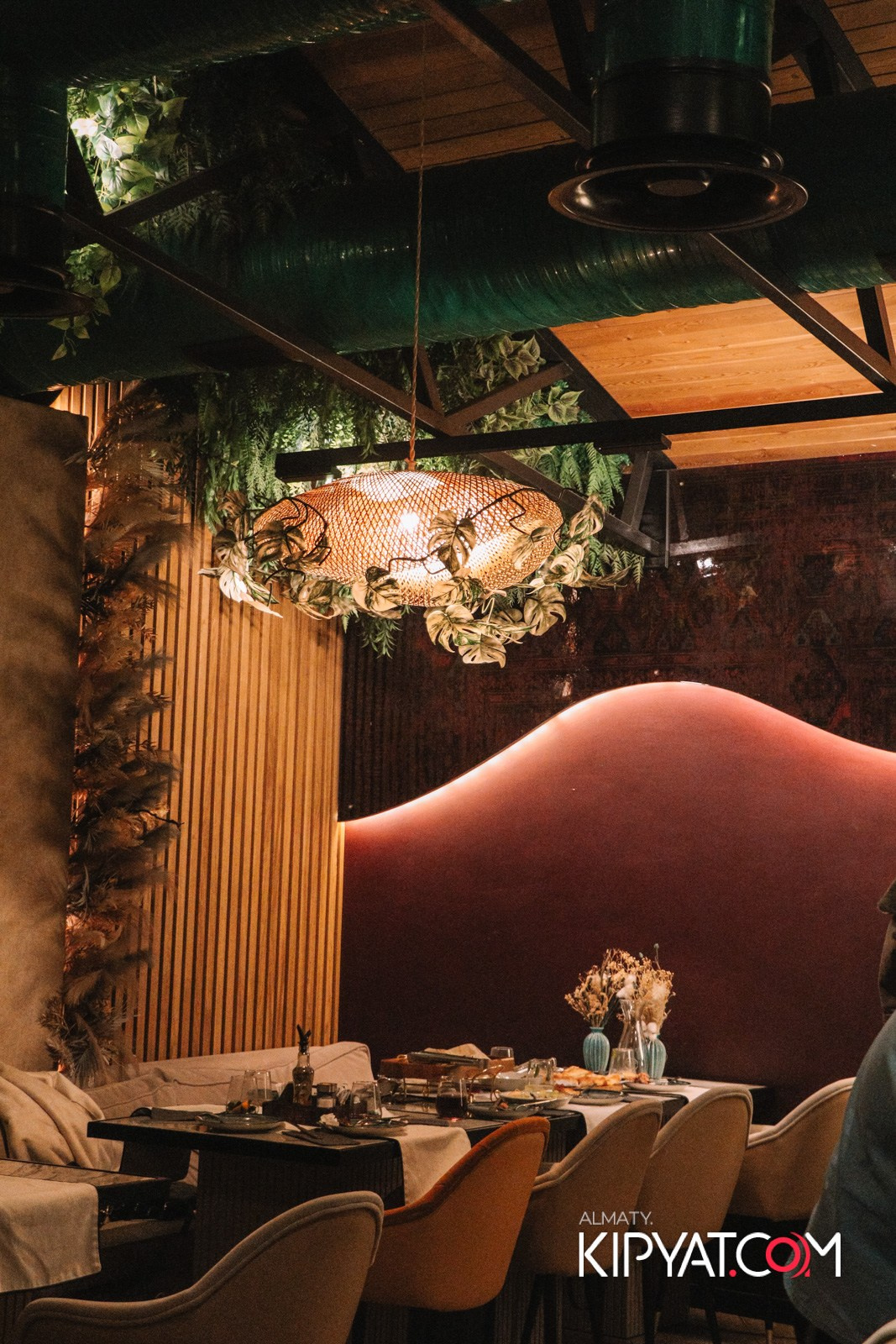 MODI RESTORANCHIK. КИПЯТКОМ АЛМАТЫ!