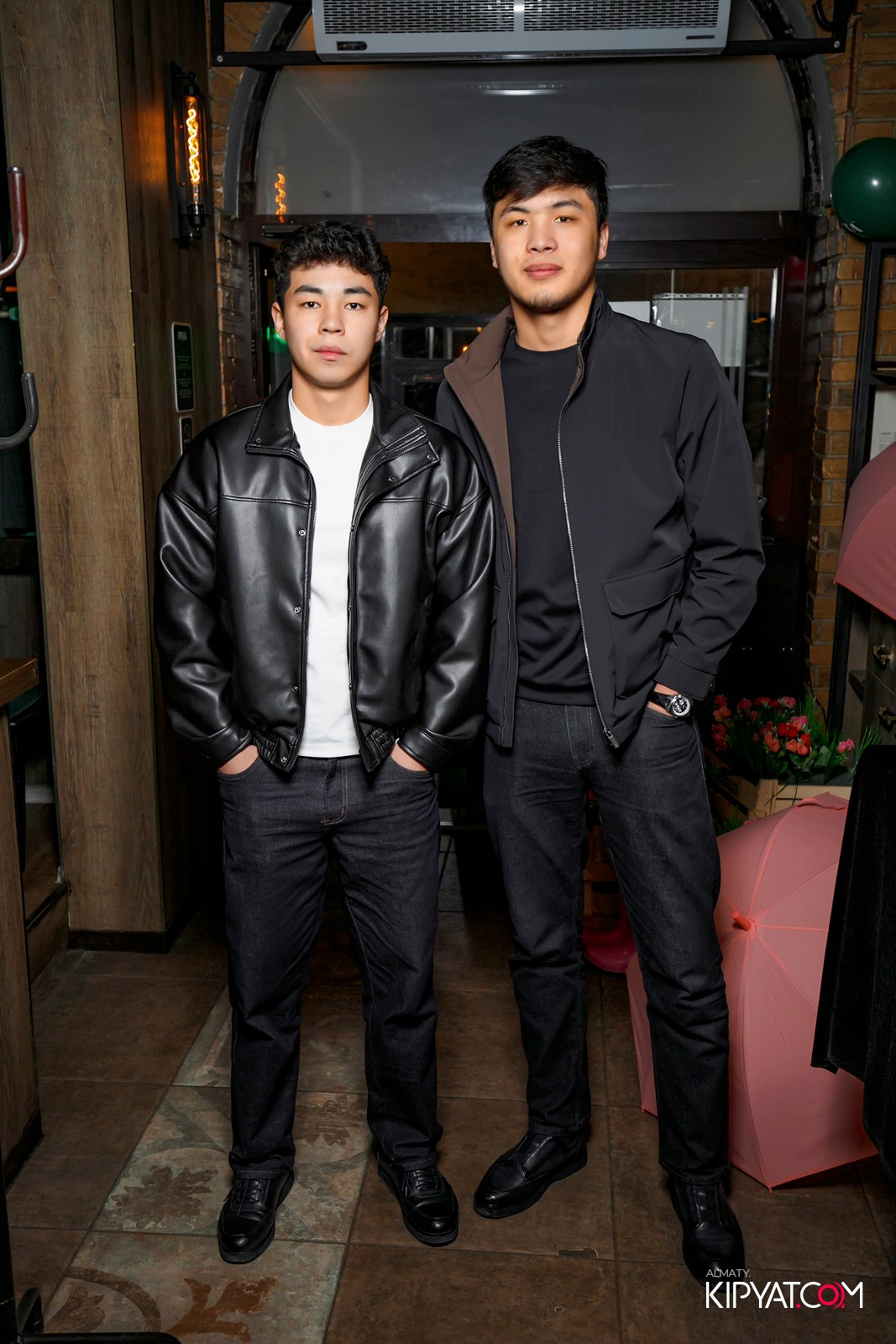 ПИНТА НА АУЭЗОВА. КИПЯТКОМ АЛМАТЫ! Фотосъемка мероприятий в Алматы