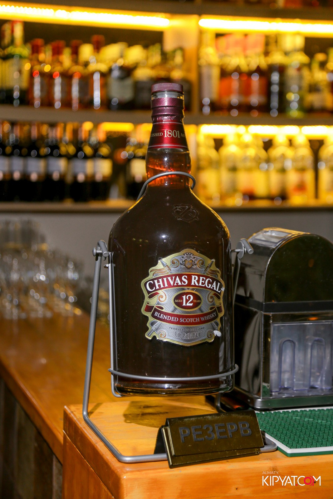 LIFE GRILL CAFE. КИПЯТКОМ АЛМАТЫ!