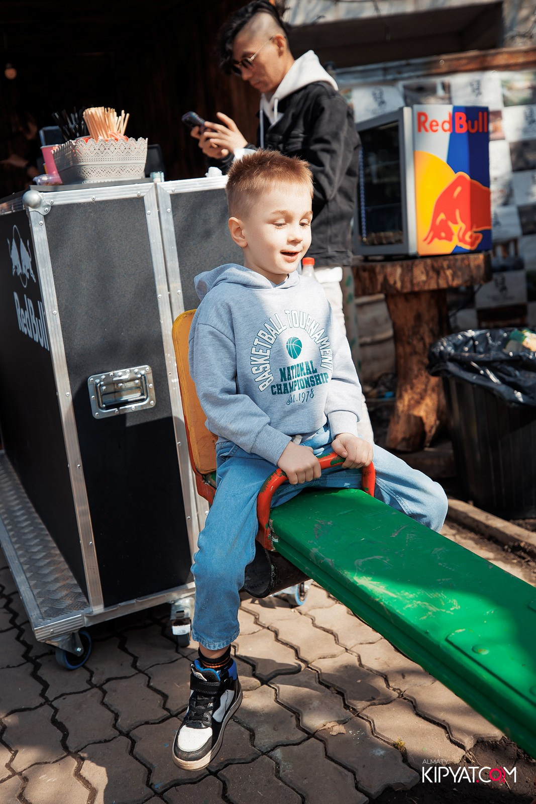 ДНЕВНОЙ РЕЙВ. КИПЯТКОМ АЛМАТЫ!