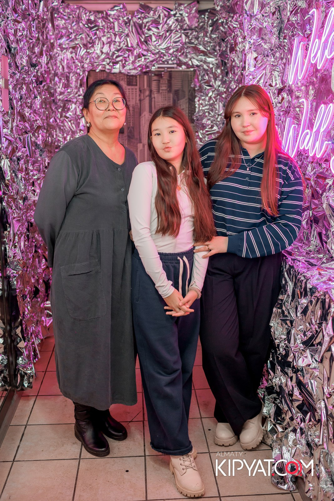 НОВОГОДНИЙ ОТЧЕТНЫЙ КОНЦЕРТ МУЗЫКАЛЬНОЙ ШКОЛЫ «SOULWAY». КИПЯТКОМ АЛМАТЫ!