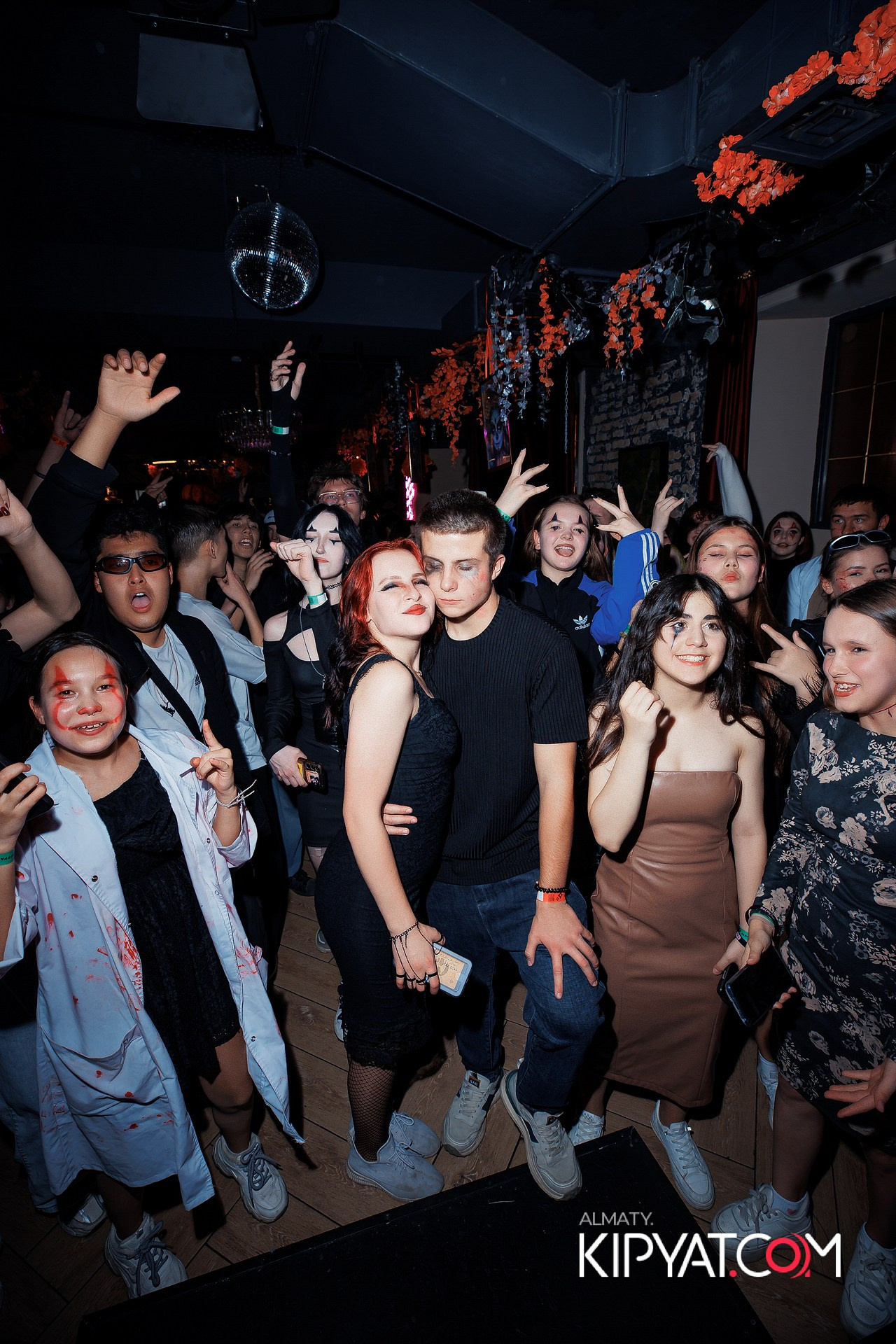 KRASNOFF PARTY ROCKY HORROR BAR. КИПЯТКОМ АЛМАТЫ!