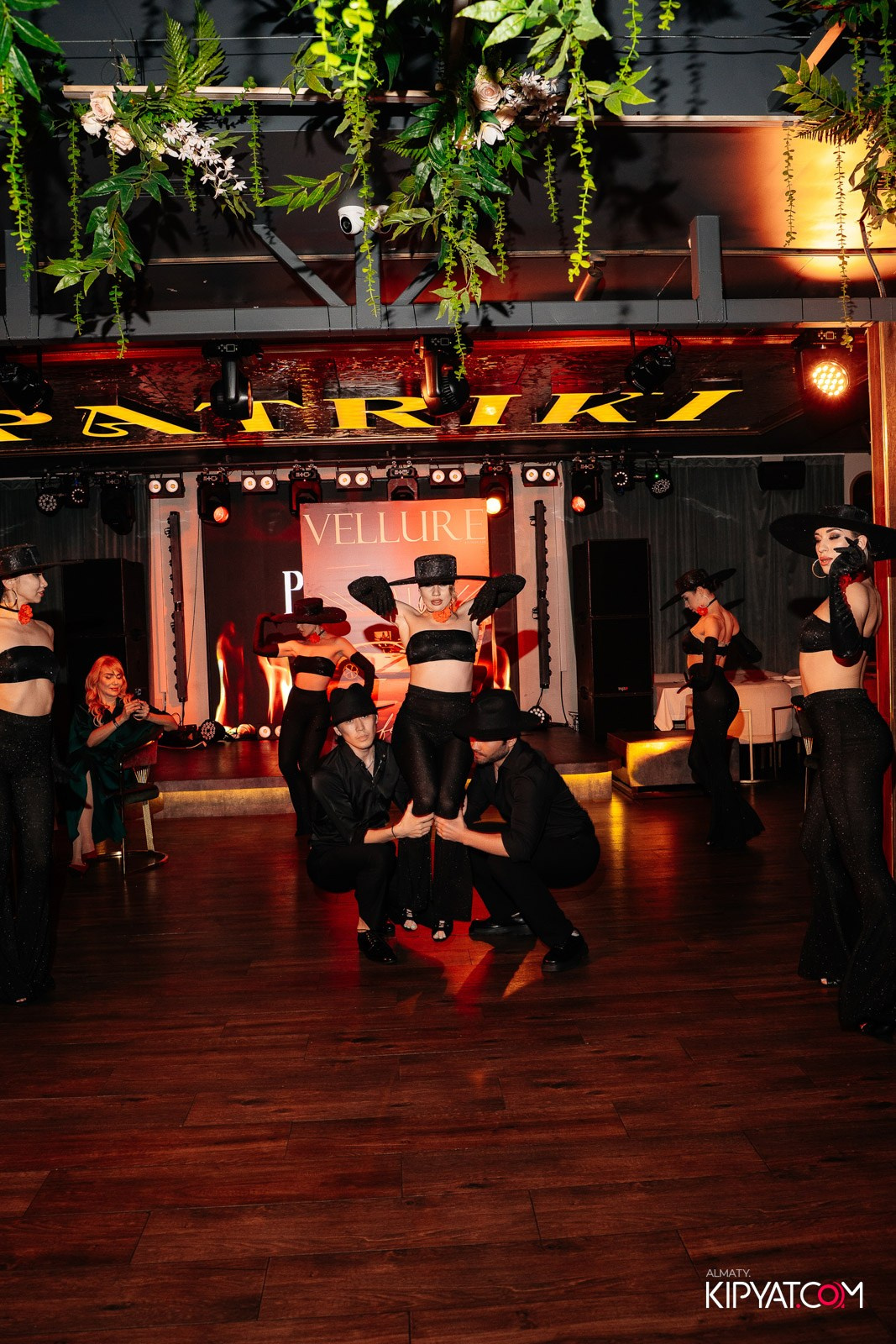 ПРЕЗЕНТАЦИЯ ЖУРНАЛА «VELLURE». КИПЯТКОМ АЛМАТЫ!