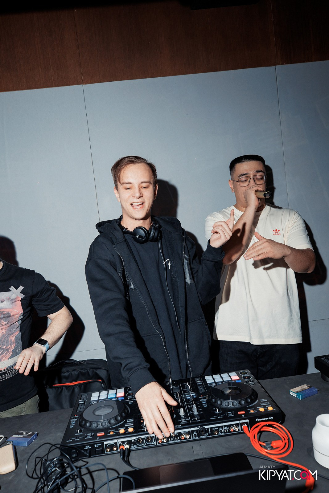 EVENT BAR. КИПЯТКОМ АЛМАТЫ!