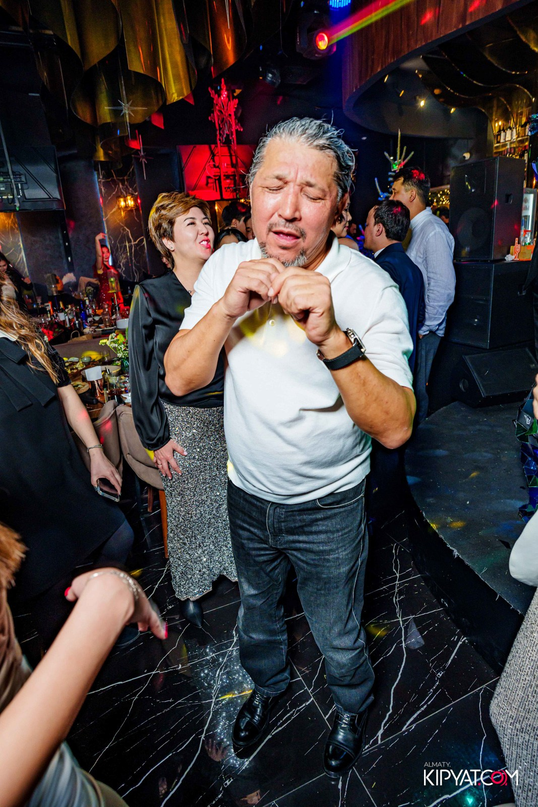 MOOD KARAOKE &TERRACE. КИПЯТКОМ АЛМАТЫ!