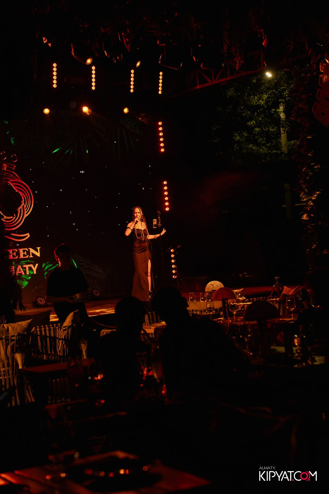 QUEEN. КИПЯТКОМ АЛМАТЫ!