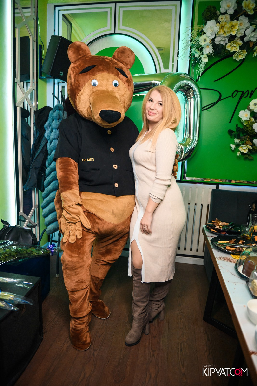 УХО И МЕДВЕДЬ НА ГАГАРИНА. КИПЯТКОМ АЛМАТЫ!