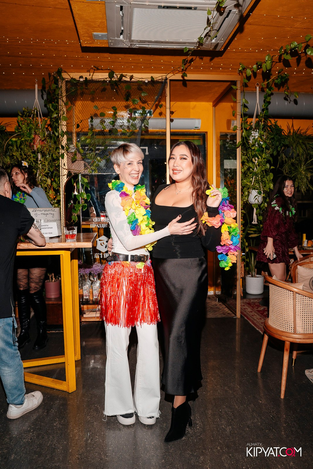 RE: SET. КИПЯТКОМ АЛМАТЫ! Фотосъемка мероприятий в Алматы