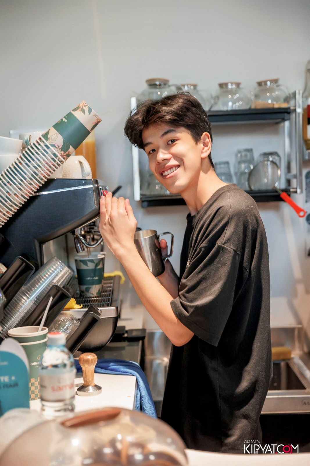 ОТКРЫТИЕ COFFEE SHAKE АСЫЛ ТАС. КИПЯТКОМ АЛМАТЫ!