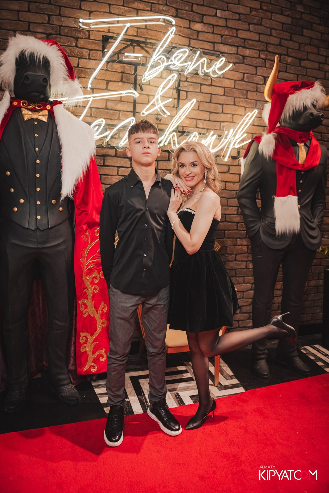 ZIYAFET MEAT HOUSЕ. КИПЯТКОМ АЛМАТЫ!