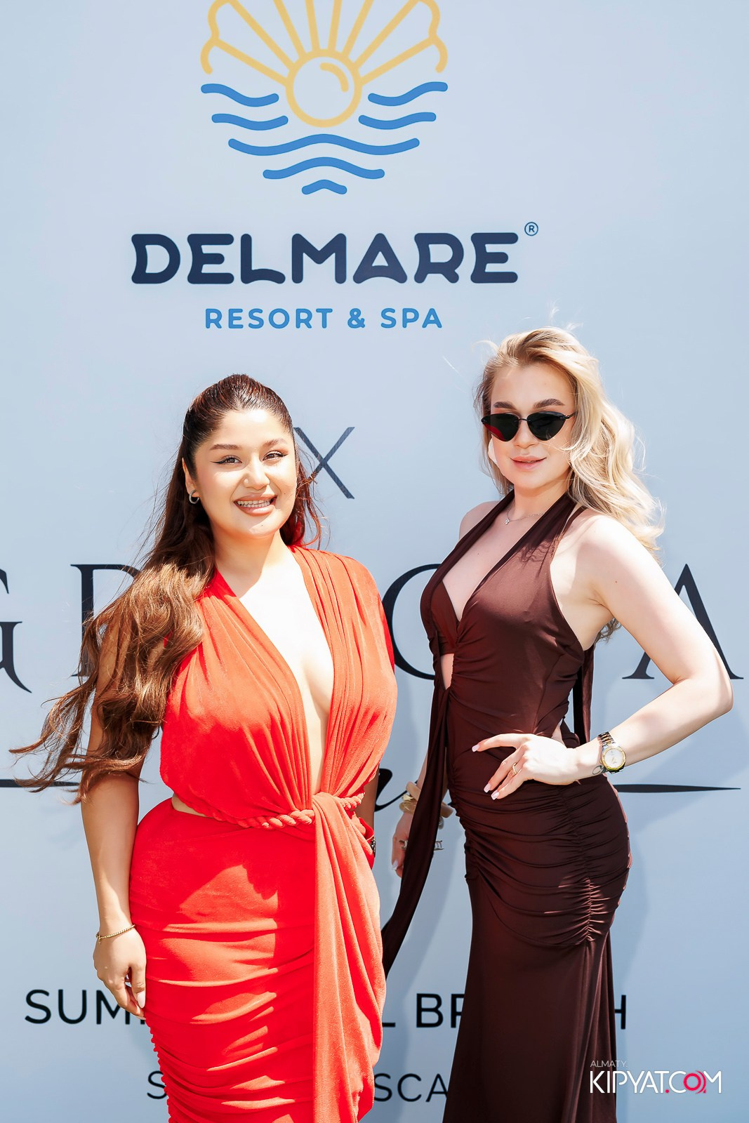 ЗАКРЫТАЯ ВЕЧЕРИНКА В ЧЕСТЬ ОТКРЫТИЯ СЕЗОНА SUMMER POOL BRUNCH. КИПЯТКОМ АЛМАТЫ! Фотосъемка мероприятий в Алматы