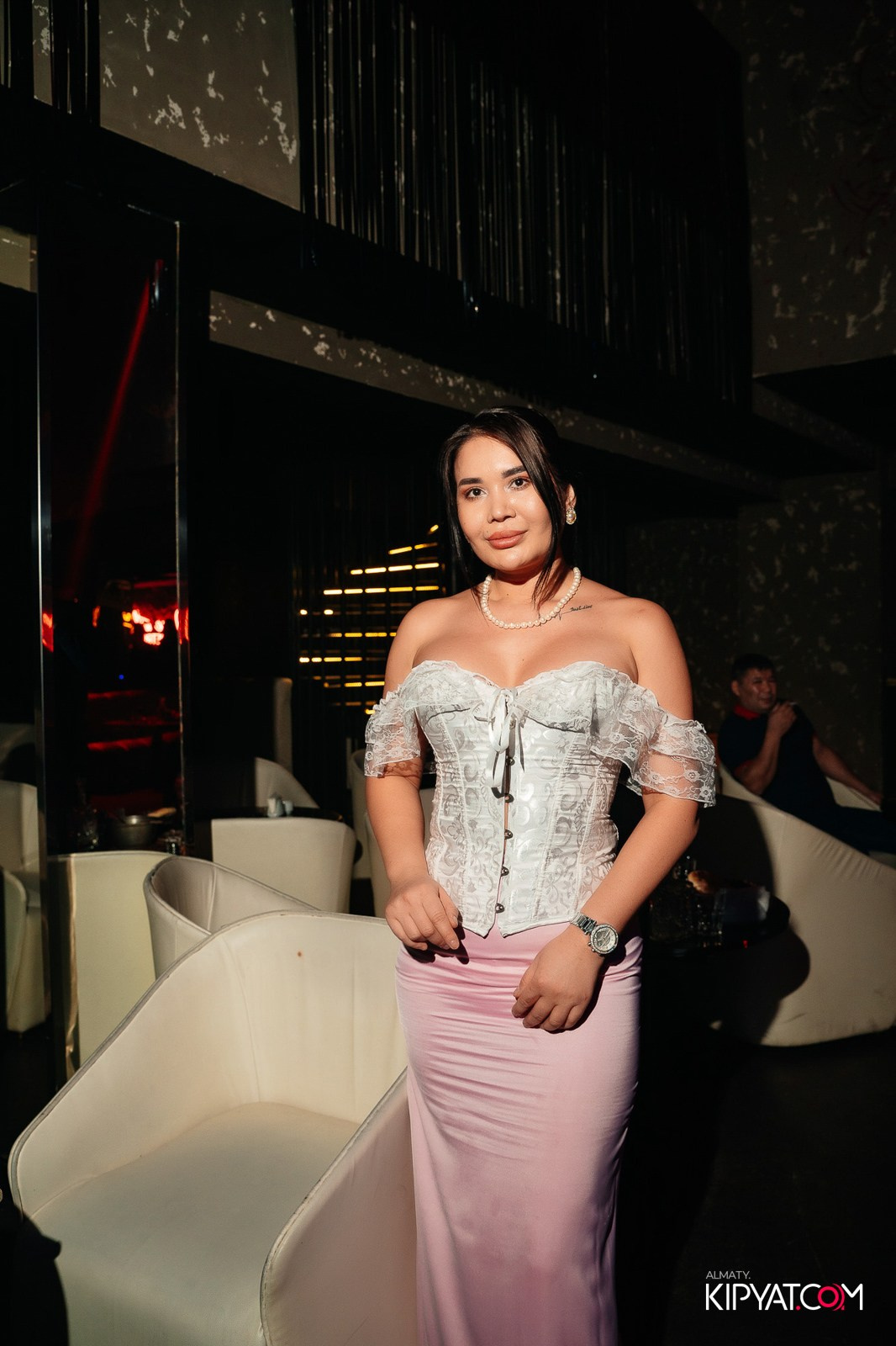 RETRO HIT. КИПЯТКОМ АЛМАТЫ!