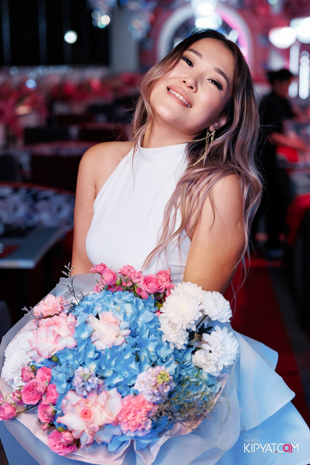 ЗАЯ, НА БИС. КИПЯТКОМ АЛМАТЫ!