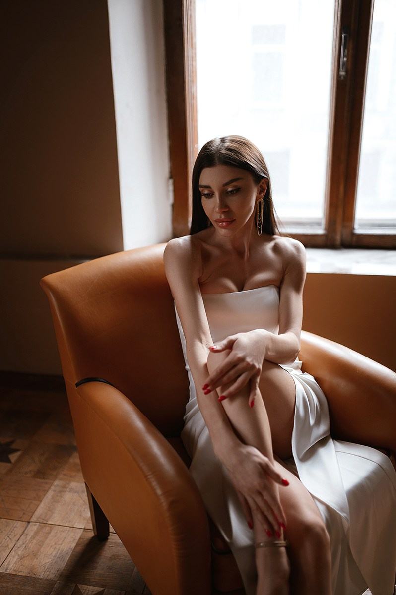 Портфолио со съемок в студиях и с фотопроектов. Женский фотограф в Москве Юлия Любченко