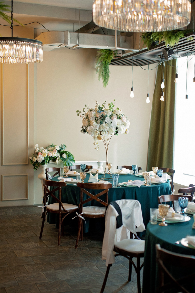 Площадка № 1-1. Свадебный организатор Москва