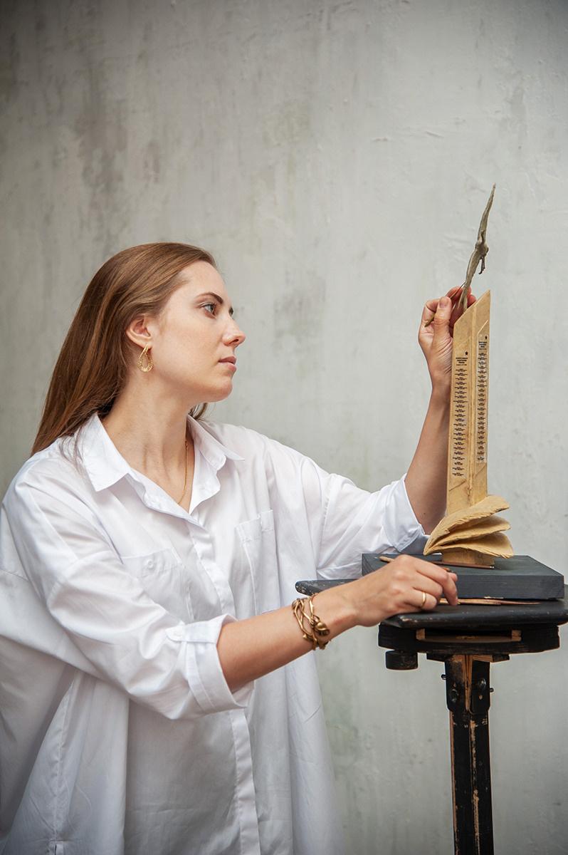 Съемка для скульптора Станиславы Смольяниновой. Портретная фотография в Москве