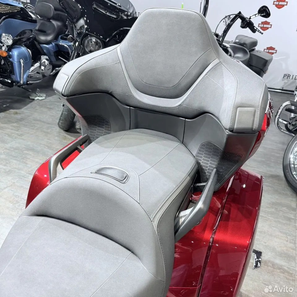 2023 НОNDA Goldwing NEW Candy Ardеnt Rеd МANUAL. Hello Davidson, Москва. Только хорошие мотоциклы…