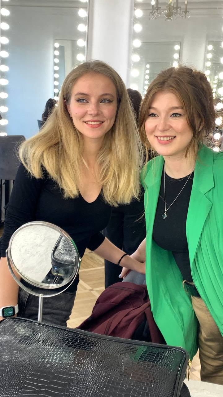 Сам себе визажист. Dariana Fox — визажист, фотограф, преподаватель