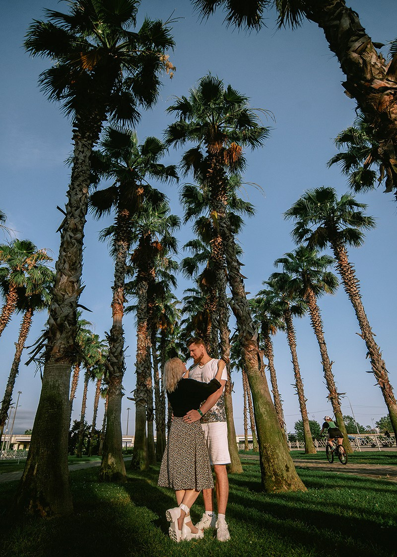 Love Story в Адлере, Сириусе. Фотограф в Адлере, Сириусе, Красной Поляне — лавстори, семейные и индивидуальные фотосессии