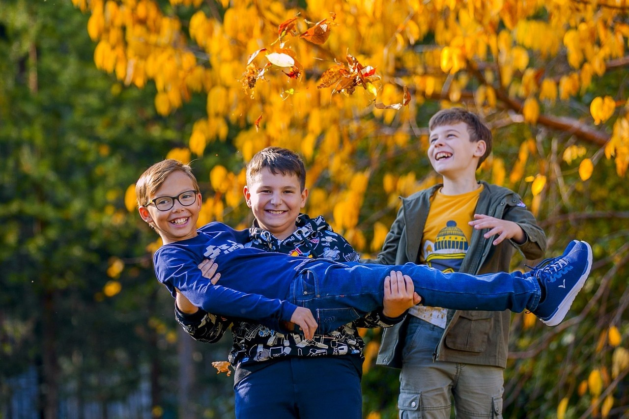 ОСЕННИЕ ФОТО. Илона Кулева | Выпускные альбомы и съемка спорта в Сургуте
