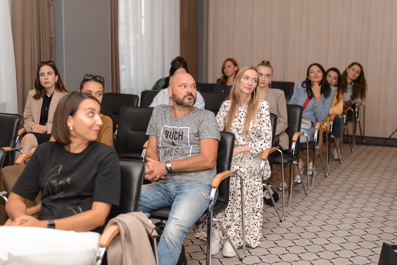 Презентация Donolux. Фотограф Дарья Мустафина, Тюмень