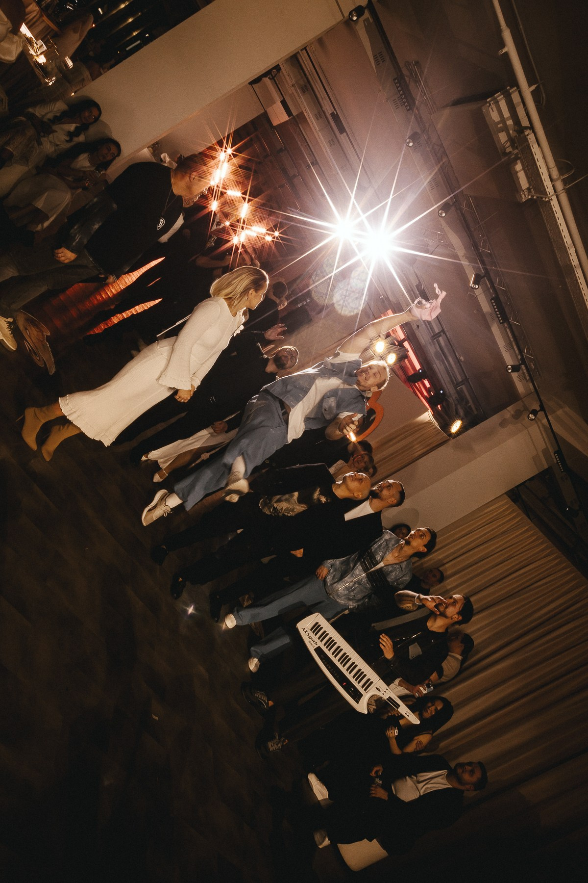 Фотограф на свадебную вечеринку Москва. VERSLIBRE | Свадебный и репортажный фотограф в Санкт-Петербурге, Москве, и Поволжье