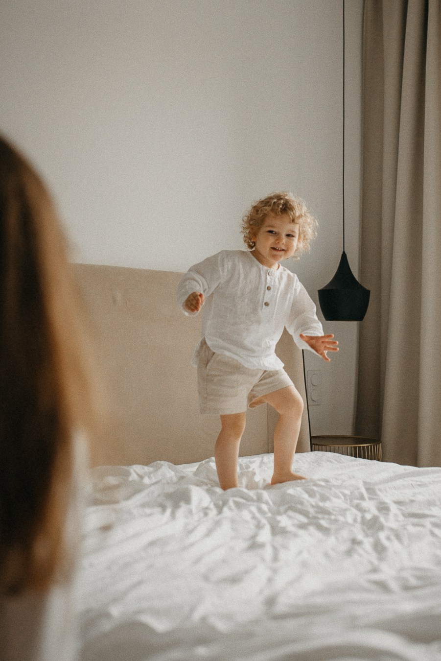 Костя, Яна, Кристина, Леон | дома